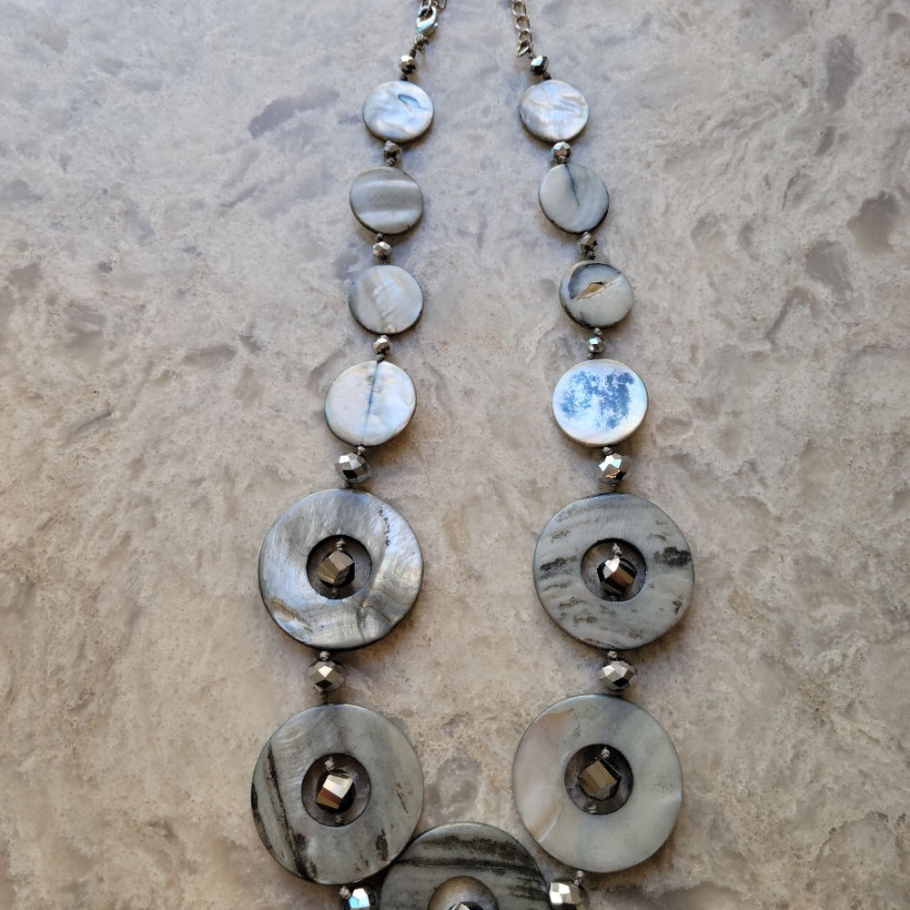 Beautiful Abalone shell necklace with accent beads